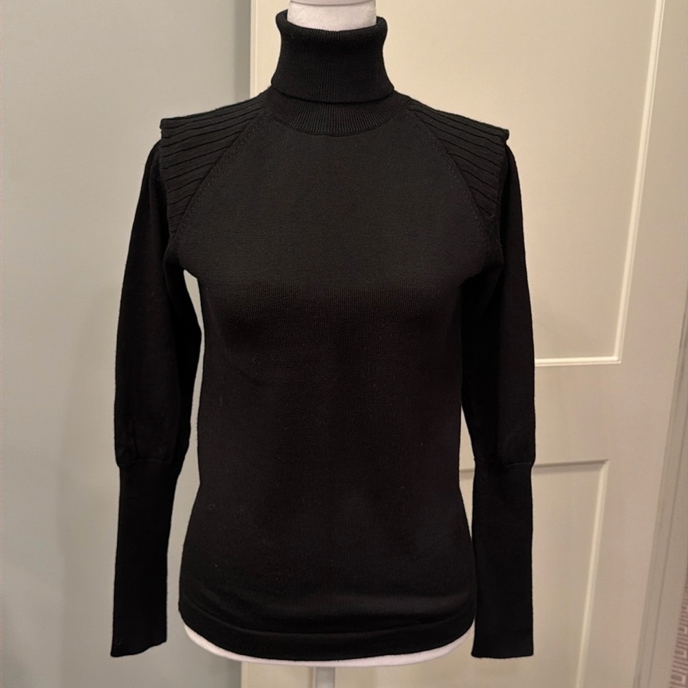 Jean Paul Gaultier turtle neck black sweater. Women’s Size S.
